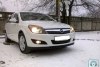 Opel Astra  2012.  2