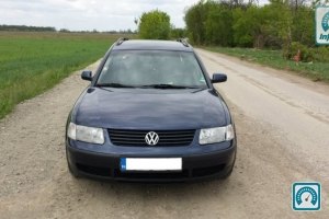 Volkswagen Passat  1998 489966