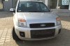 Ford Fusion  2010.  4