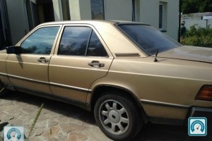 Mercedes 190  1986 535165