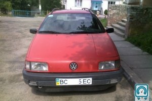 Volkswagen Passat  1993 535179