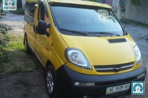 Opel Vivaro .-. 2004 535777