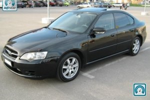 Subaru Legacy  2004 536153