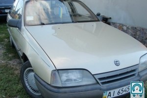 Opel Omega - 1990 543590