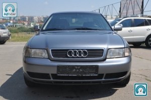 Audi A4  1997 548580