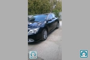 Toyota Camry lux 2012 549631