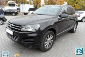 Volkswagen Touareg  2012 555154