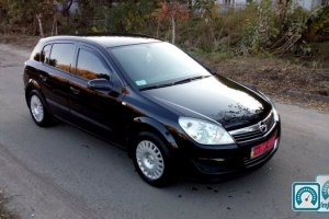 Opel Astra  2007 555882