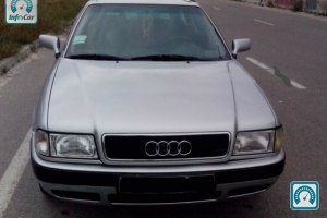 Audi 80 -4 1992 558621