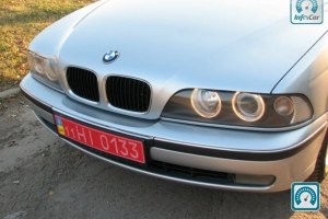 BMW 5 Series 523 1998 558676