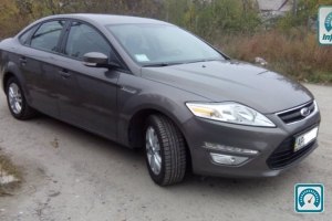 Ford Mondeo  2012 561454