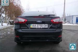 Ford Mondeo  2014 564952