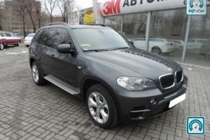 BMW X5  2011 569777
