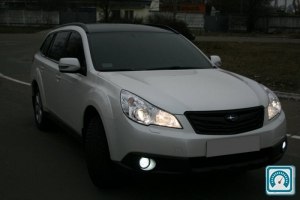 Subaru Outback 2.5  2010 572928