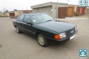 Audi 100  1990 576540