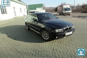 BMW 5 Series e39 1996 577714