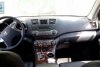 Toyota Highlander  2012.  4