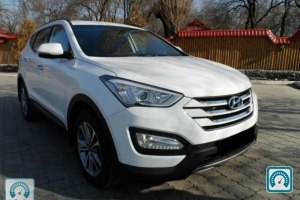 Hyundai Santa Fe  2014 584855