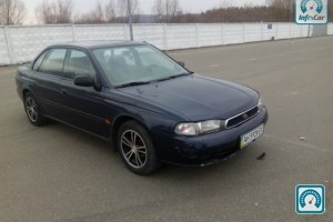 Subaru Legacy  1995 589092
