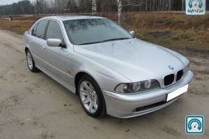 BMW 5 Series  2003 590567