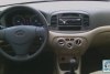 Hyundai Accent  2009.  5