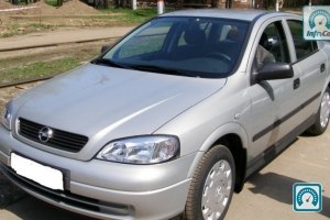 Opel Astra  2006 596719