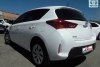 Toyota Auris 1.6  2013.  4