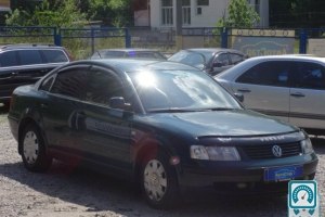 Volkswagen Passat  1999 602624