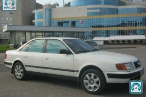 Audi 100  1994 610891