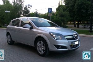 Opel Astra H 1.6 2012 615243