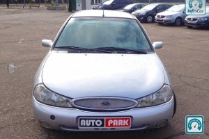 Ford Mondeo 1.6 1998 616263