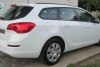 Opel Astra sports toure 2012.  14