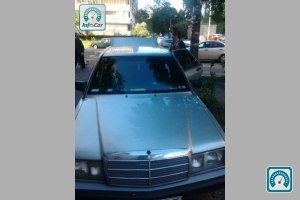 Mercedes 190  1992 616660