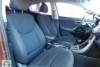 Hyundai Elantra  2013.  10