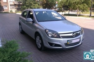 Opel Astra 1.6Gaz\Benz 2012 622595