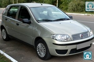 Fiat Punto  2011 627192