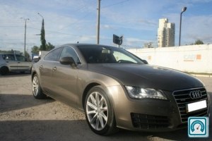 Audi A7  2011 629719