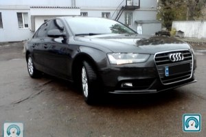 Audi A4  2012 632677