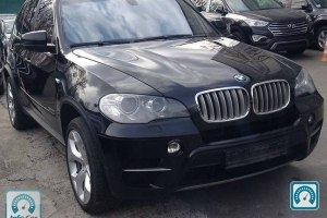 BMW X5  2010 632825