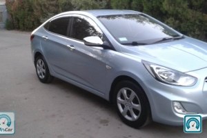 Hyundai Accent ideal 2012 638437
