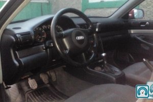Audi A4  1997 638696