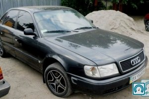 Audi A6  1994 638716