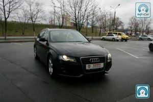 Audi A4  2010 640585