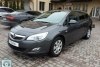 Opel Astra  2012.  1