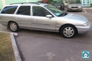 Ford Mondeo  1995 650436