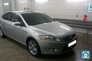 Ford Mondeo  2010 651772