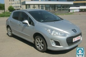 Peugeot 308  2012 661579
