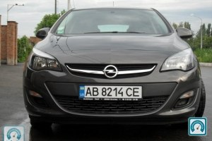 Opel Astra  2012 663009