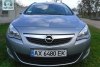 Opel Astra J 2011.  1