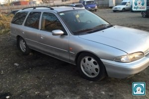 Ford Mondeo  1995 665513